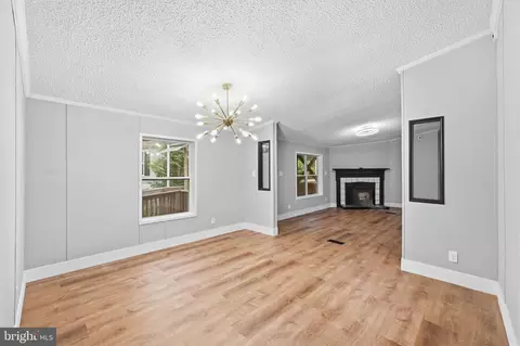 415 Dutch Dr, Lothian, MD 20711 photo 10