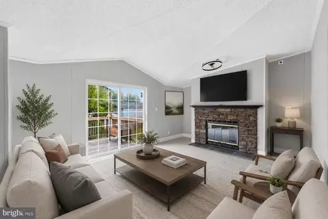 415 Dutch Dr, Lothian, MD 20711 photo 22