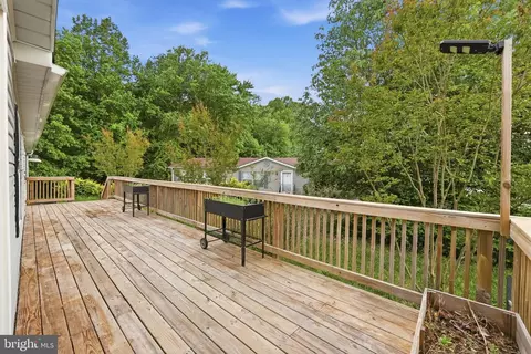 415 Dutch Dr, Lothian, MD 20711 photo 29