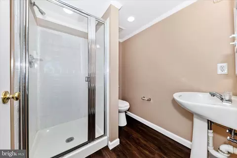 Bath - 8232 Lyndhurst St, Laurel, MD 20724 photo 1 of 1