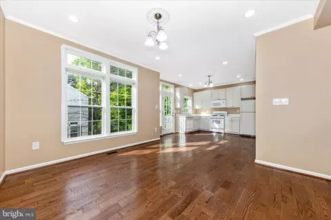Living - 8232 Lyndhurst St, Laurel, MD 20724 photo 4 of 7