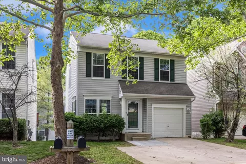 Exterior - 8232 Lyndhurst St, Laurel, MD 20724 photo 2 of 6