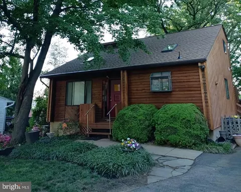 1189 Highview Dr, Annapolis, MD 21409