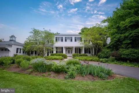 747 Bywater Rd, Gibson Island, MD 21056