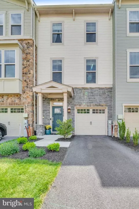 7639 Lyndon Ct, Glen Burnie, MD 21060