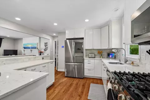 Kitchen - 45 Sierra Ln, Arnold, MD 21012 photo 3 of 4