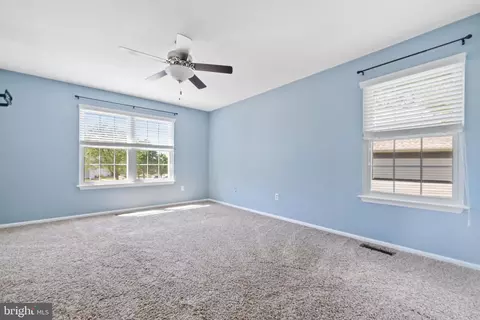 8083 Pendragon Way, Pasadena, MD 21122 photo 10