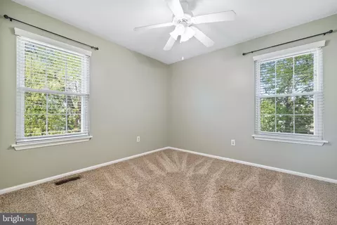8083 Pendragon Way, Pasadena, MD 21122 photo 13