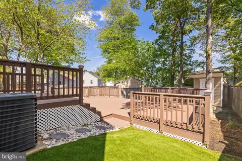 8083 Pendragon Way, Pasadena, MD 21122 photo 20