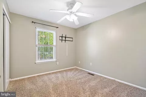 8083 Pendragon Way, Pasadena, MD 21122 photo 16