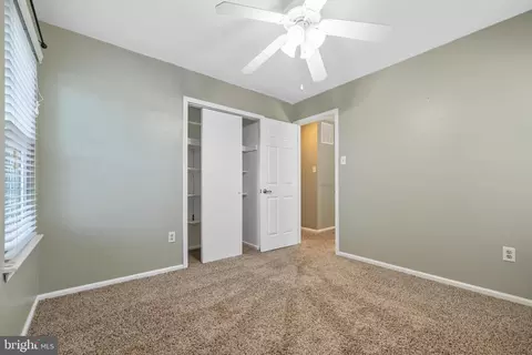 8083 Pendragon Way, Pasadena, MD 21122 photo 14