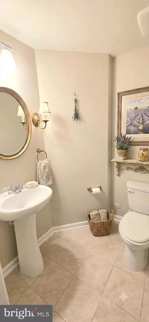 Bath - 2914 Koens Ct, Hanover, MD 21076 photo 1 of 6