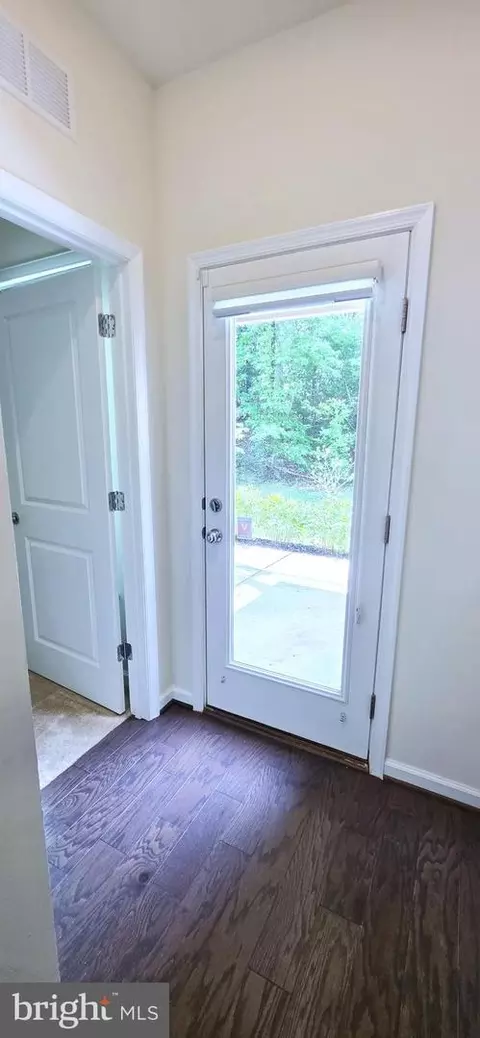 Entry Way - 2914 Koens Ct, Hanover, MD 21076 photo 6 of 8