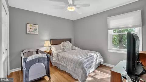 Bedroom - 1120 Charing Cross Dr, Crofton, MD 21114 photo 6 of 9