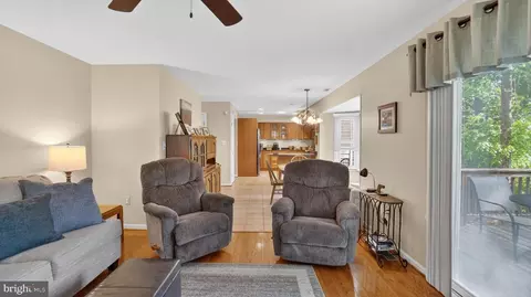 Entry Way - 1120 Charing Cross Dr, Crofton, MD 21114 photo 7 of 11