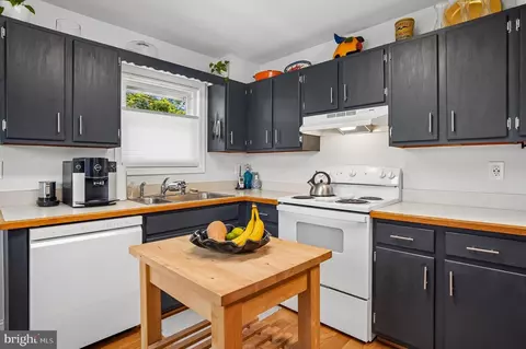 Kitchen - 422 First St, Annapolis, MD 21403 photo 1 of 1