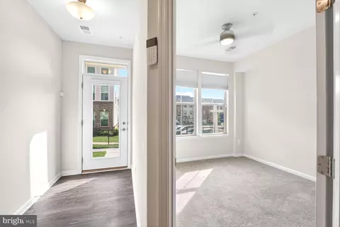 Entry Way - 3111 Potters Hill Rd, Hanover, MD 21076 photo 10 of 10
