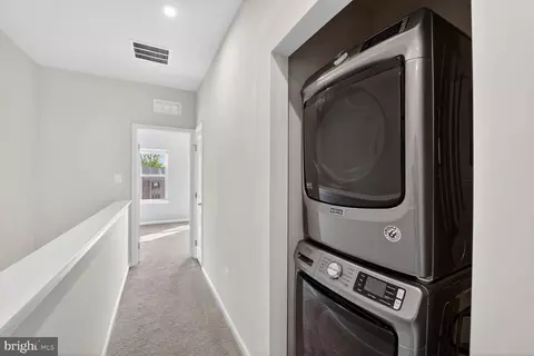 Entry Way - 3111 Potters Hill Rd, Hanover, MD 21076 photo 8 of 10