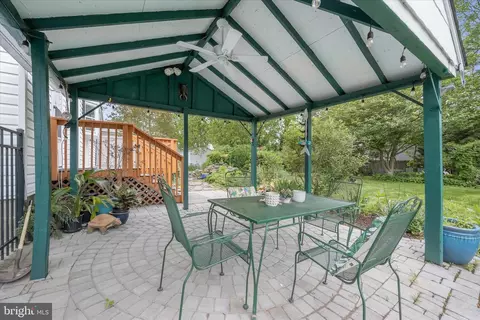 Exterior - 7720 W Shore Rd, Pasadena, MD 21122 photo 9 of 19