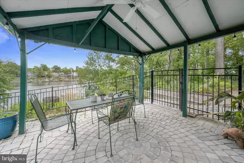 Exterior - 7720 W Shore Rd, Pasadena, MD 21122 photo 10 of 19