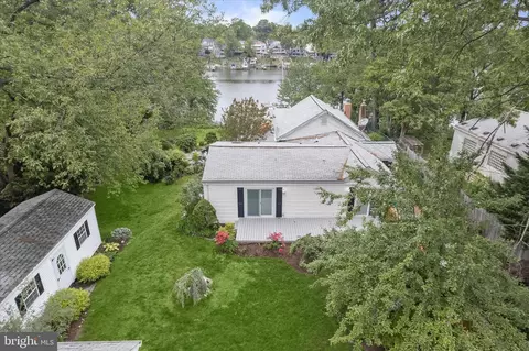 Exterior - 7720 W Shore Rd, Pasadena, MD 21122 photo 3 of 19
