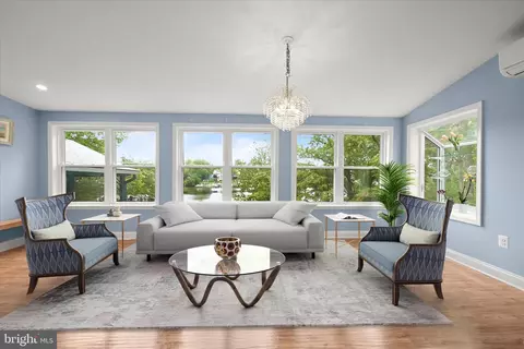 Living - 7720 W Shore Rd, Pasadena, MD 21122 photo 1 of 5