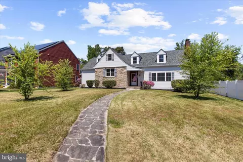 Exterior - 1378 Odenton Rd, Odenton, MD 21113 photo 2 of 8