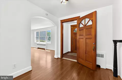 Entry Way - 1378 Odenton Rd, Odenton, MD 21113 photo 2 of 2