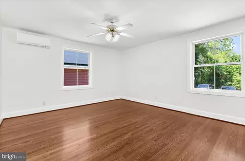 Bedroom - 1378 Odenton Rd, Odenton, MD 21113 photo 4 of 8
