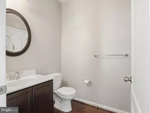 Entry Way - 132 Jacobia Dr #C-4, Pasadena, MD 21122 photo 2 of 4