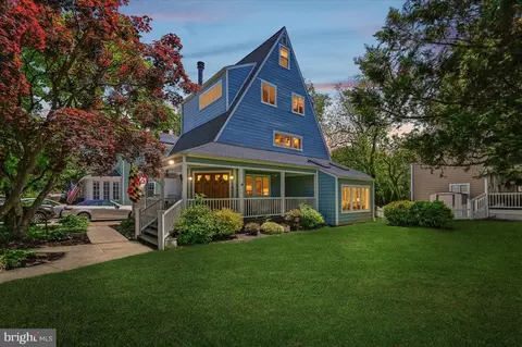 417 Chesapeake Ave, Annapolis, MD 21403