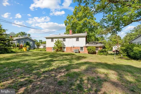 Exterior - 130 Brent Rd, Arnold, MD 21012 photo 4 of 7