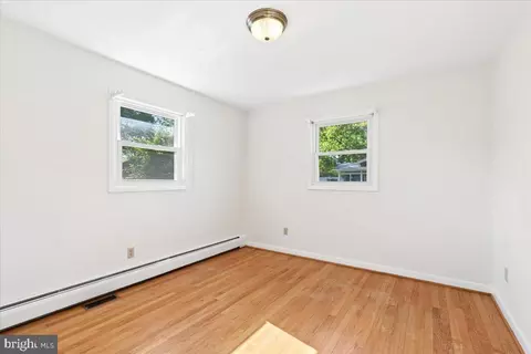 Bedroom - 130 Brent Rd, Arnold, MD 21012 photo 3 of 11