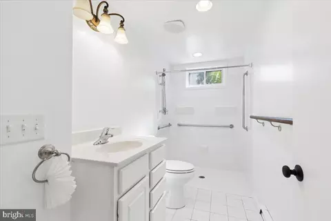 Bath - 130 Brent Rd, Arnold, MD 21012 photo 1 of 2