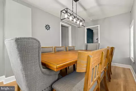 Dining - 301 Beverley Pl, Edgewater, MD 21037 photo 1 of 1