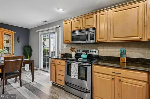 Kitchen - 1408 Harwick Ct, Crofton, MD 21114 photo 3 of 3