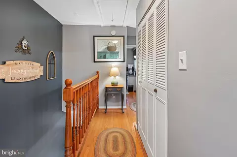 Entry Way - 1408 Harwick Ct, Crofton, MD 21114 photo 7 of 7