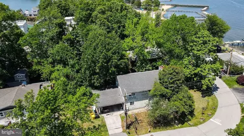 View/Area - 3328 Shore Dr, Annapolis, MD 21403 photo 6 of 16