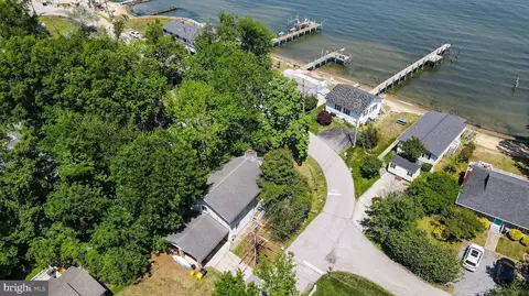 View/Area - 3328 Shore Dr, Annapolis, MD 21403 photo 5 of 16