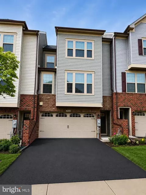 7872 Brandy Station Rd, Hanover, MD 21076