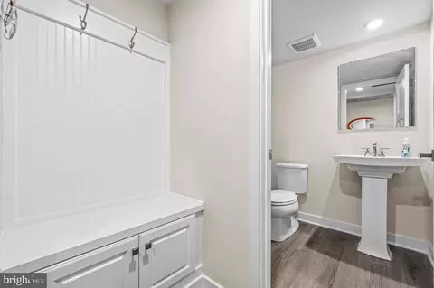 7872 Brandy Station Rd, Hanover, MD 21076 photo 16