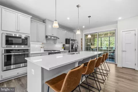 7872 Brandy Station Rd, Hanover, MD 21076 photo 10