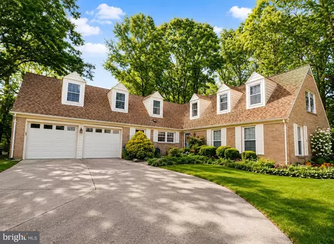 1524 Elwyn Ave, Crofton, MD 21114