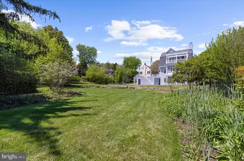 Exterior - 11 S Acton Pl, Annapolis, MD 21401 photo 20 of 25