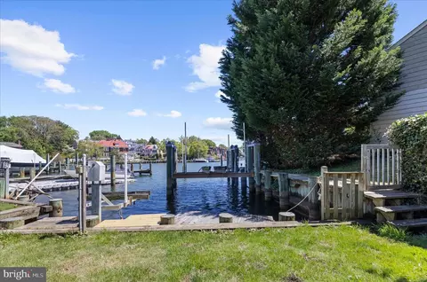 Exterior - 11 S Acton Pl, Annapolis, MD 21401 photo 19 of 25