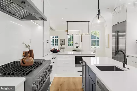Other - 11 S Acton Pl, Annapolis, MD 21401 photo 3 of 24