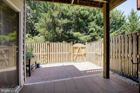 Exterior - 3430 Dental Ct, Edgewater, MD 21037 photo 6 of 9