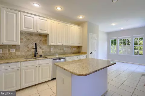 Kitchen - 3430 Dental Ct, Edgewater, MD 21037 photo 1 of 1