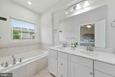 Bath - 3012 Bretons Ridge Way, Hanover, MD 21076 photo 1 of 1