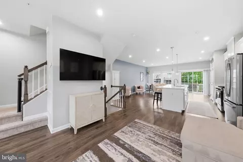 Entry Way - 3012 Bretons Ridge Way, Hanover, MD 21076 photo 6 of 15